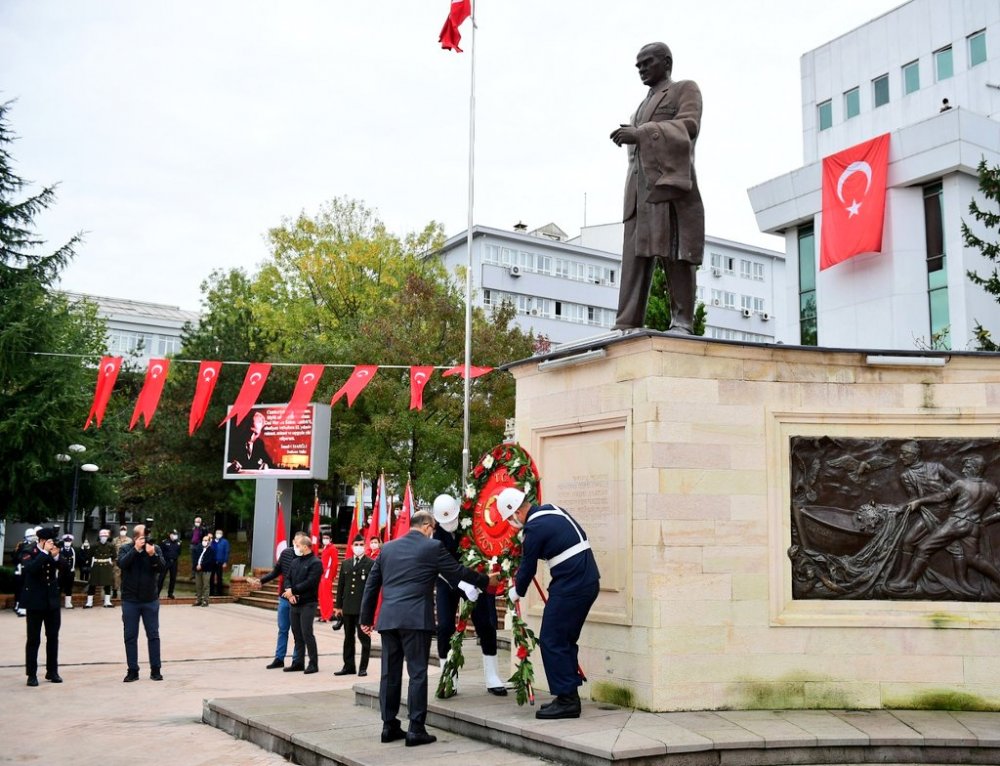 Trabzon Atasını andı