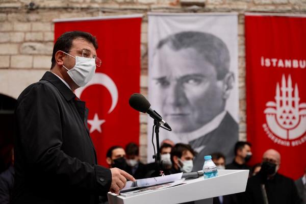 Atatürk'ün fotoğraflarının arkasında derin hikayeler var