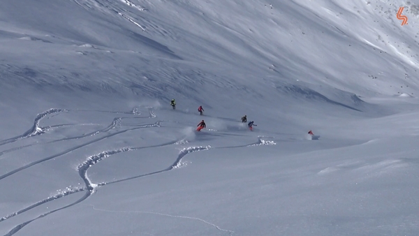 Avrupalı ve Rus kayakçıların tercihi Kaçkar Dağları