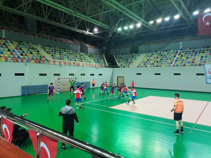 Trabzon B.B. Hentbol Takımı durdurulamıyor