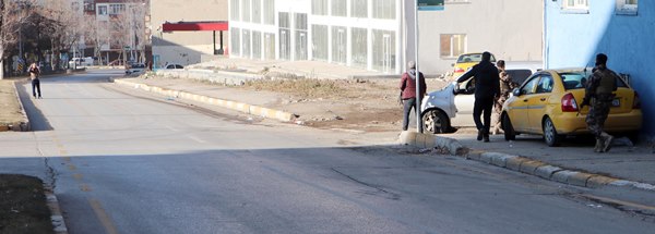 Erzurum'da dehşet anları! Ayrıldığı eşi ve 2 kızını öldürdü, vurularak etkisiz hale getirildi