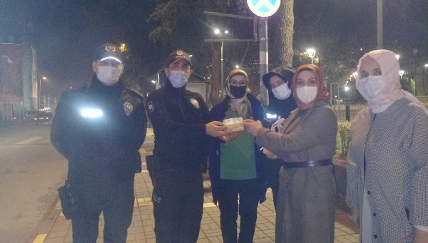 Trabzon’da polis ekiplerine sürpriz