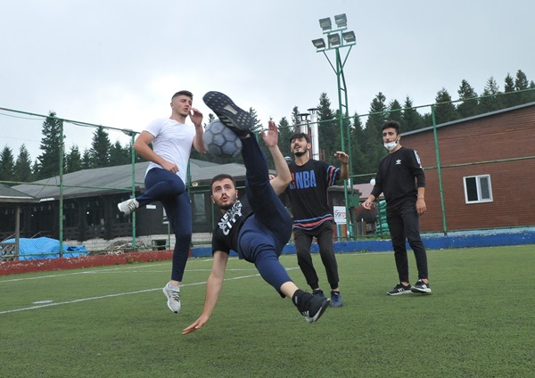 Trabzon’da pandemi döneminde yurt, gençlik ve spor faaliyetleri: “Çalışmalar 2021’de katlanarak sürecek”