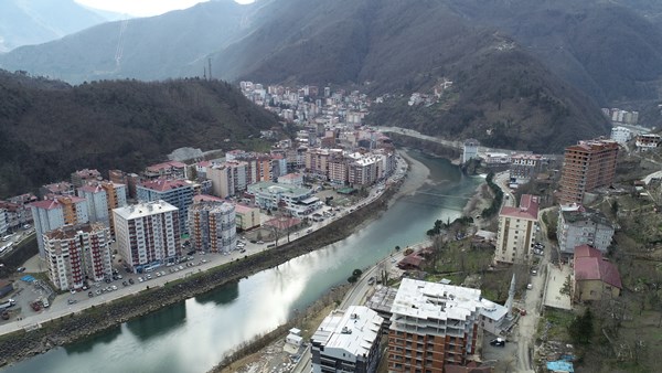 Artvin Borçka'da Covid-19 karantinası geri döndü