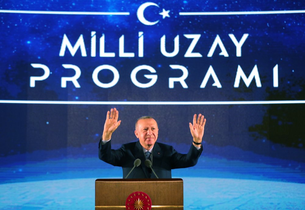 Türkiye'nin Milli Uzay Programı tanıtıldı! 