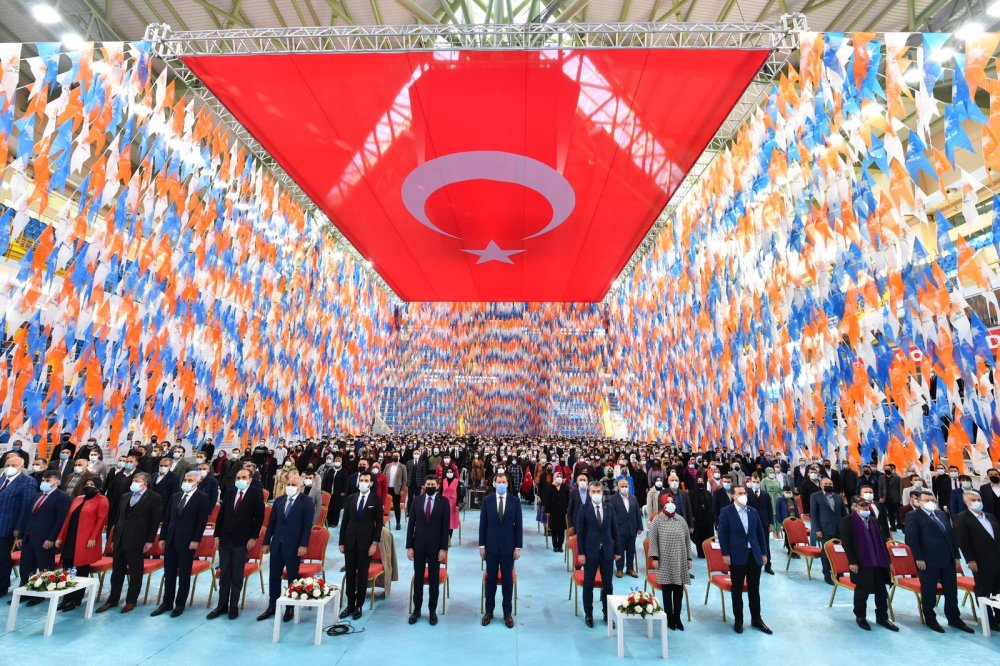 AK Parti Trabzon’da sırada il kongresi var