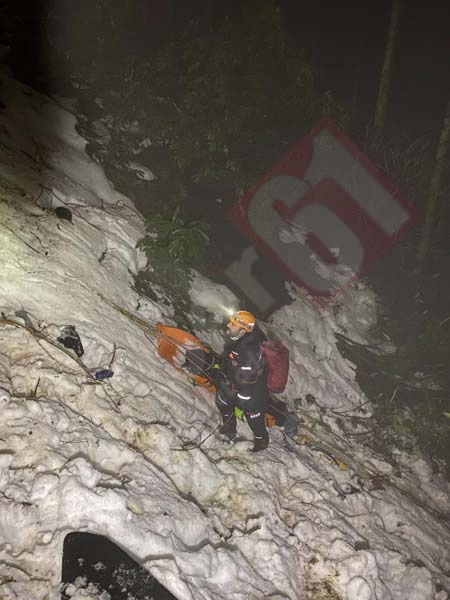 Trabzon’da kaza 1ölü 2 yaralı! 200 metrelik uçuruma yuvarlandı