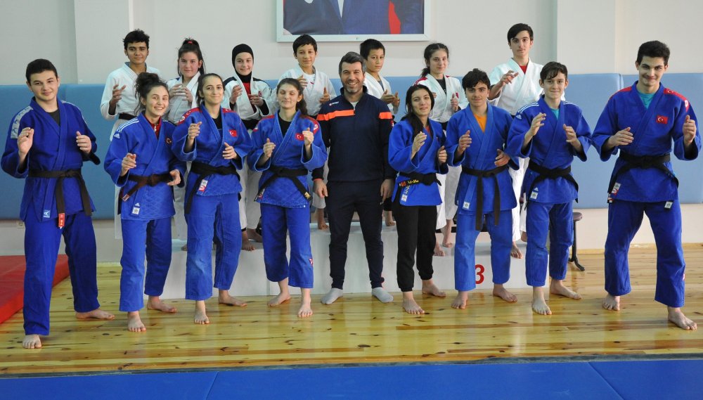 Trabzon Judo takımı Türkiye Şampiyonasına hazırlanıyor