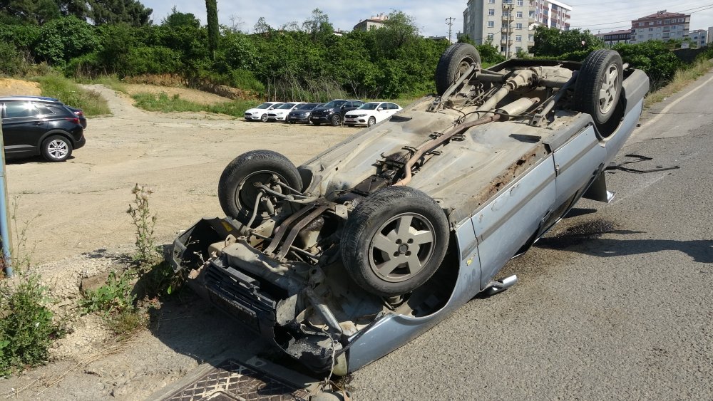 Trabzon'da freni boşalan otomobil takla attı: 1 yaralı