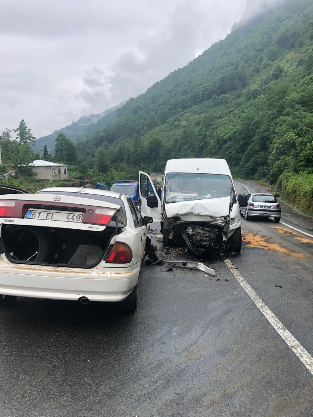 Trabzon'da trafik kazası: 1 ölü, 1 yaralı