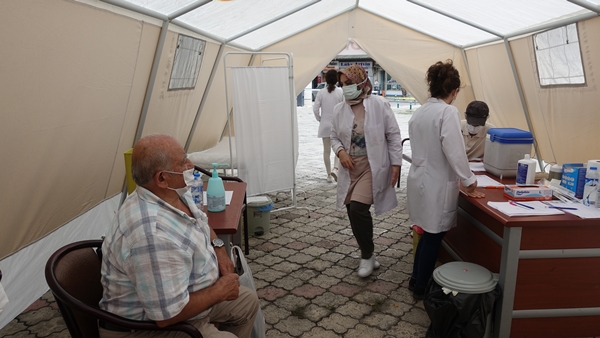 Artvin'de Kovid-19 aşı çadırları kuruldu
