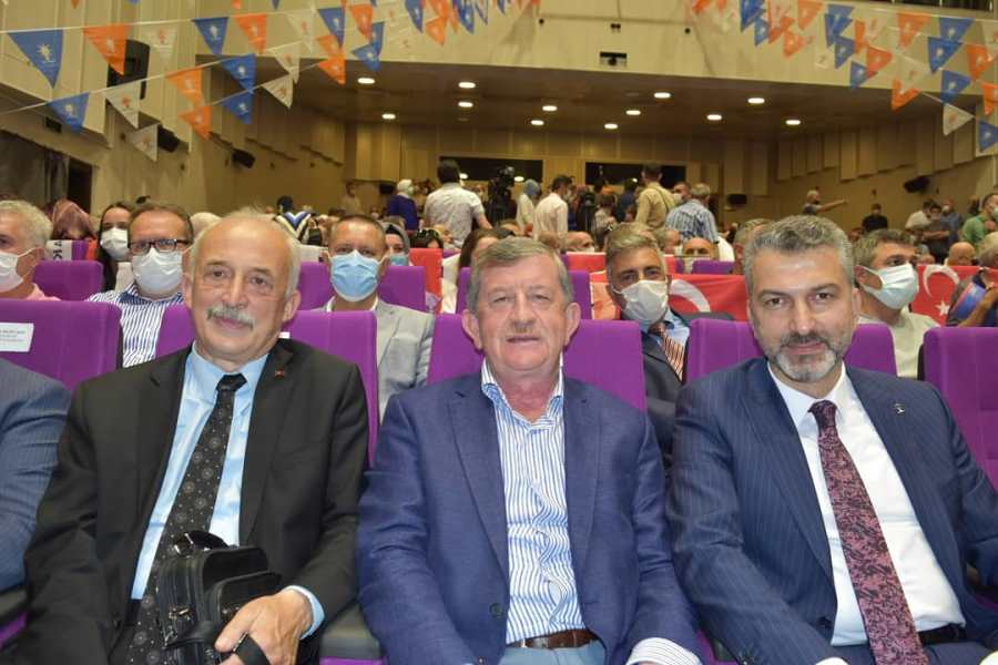 AK Parti Trabzon Danışma Meclisi toplandı: “Yapacak daha çok işimiz var”