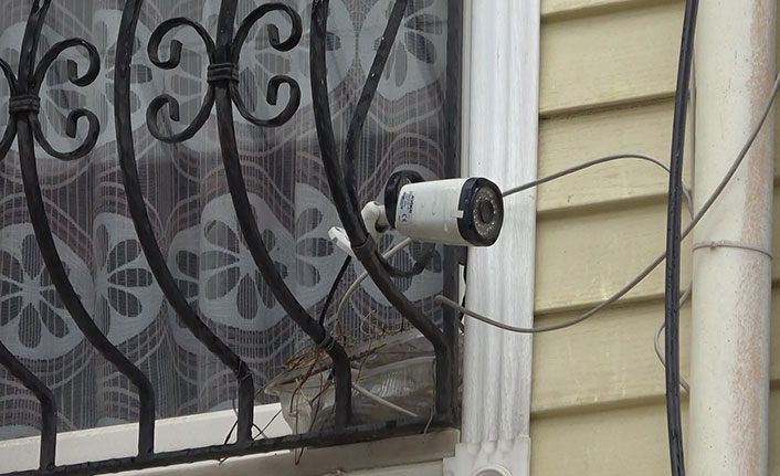 Sıcakta açık bırakılan pencereler hırsızlara yaradı
