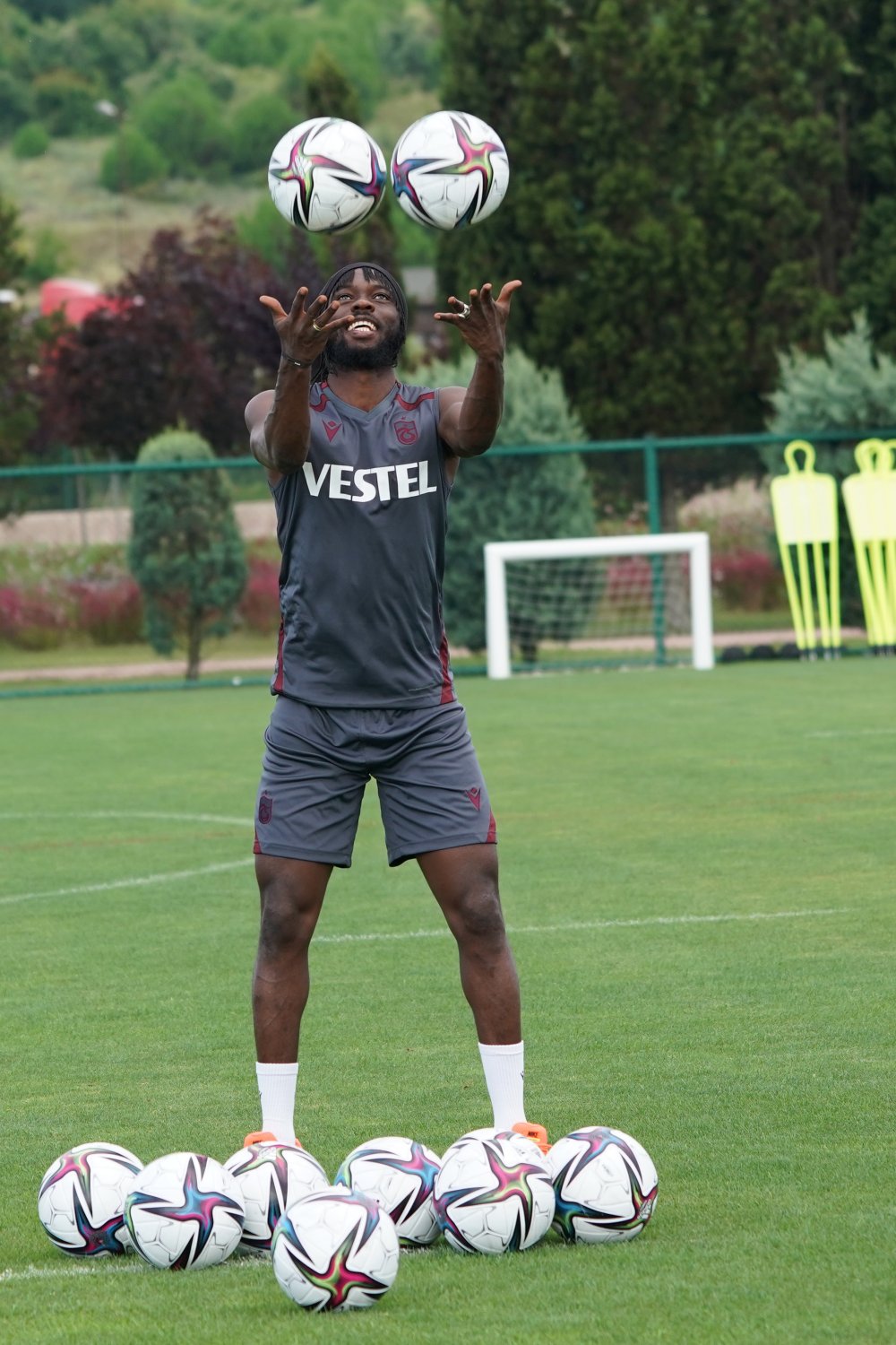 Trabzonspor'un yeni transferi Gervinho'dan şampiyonluk açıklaması: Bu atmosfer...