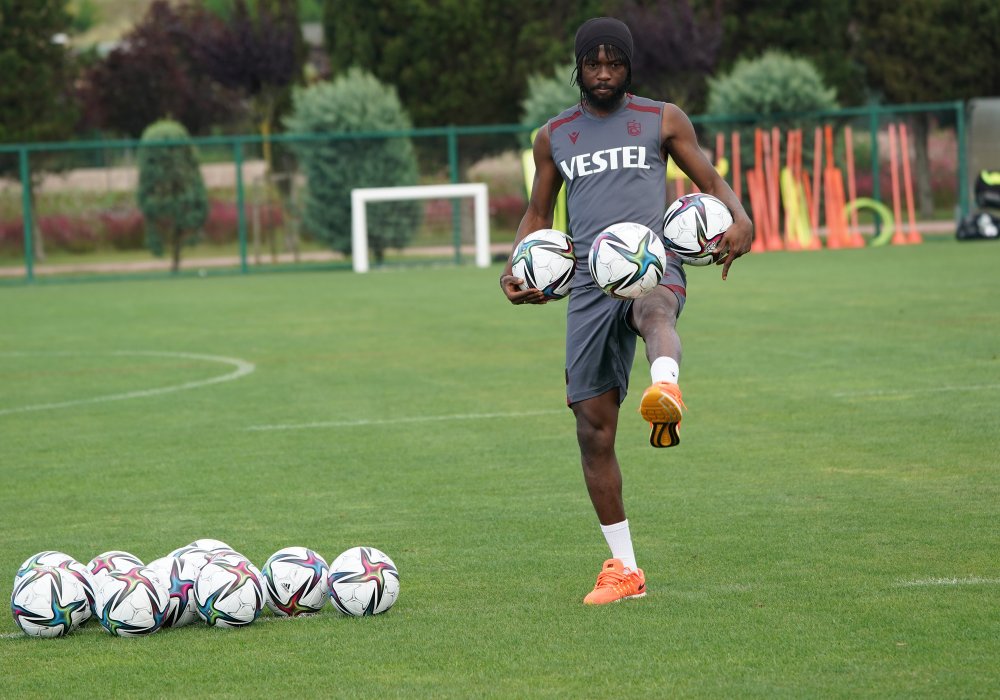 Trabzonspor'un yeni transferi Gervinho'dan şampiyonluk açıklaması: Bu atmosfer...