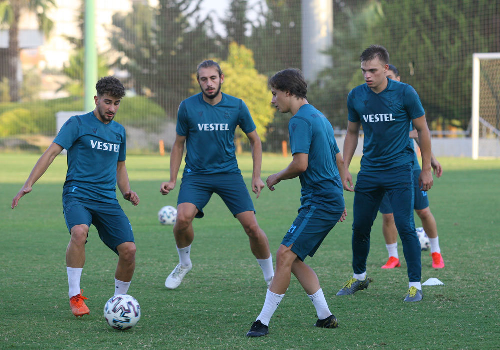 Trabzonspor U19 Galatasaray'a hazırlanıyor