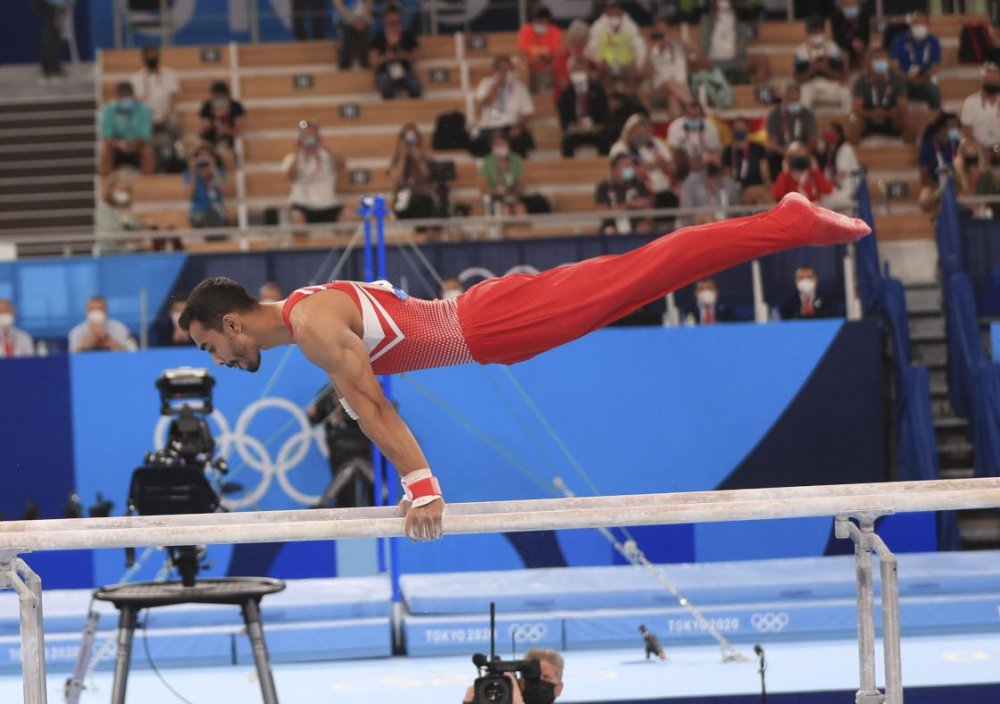 Milli cimnastikçi Ferhat Arıcan bronz madalya aldı