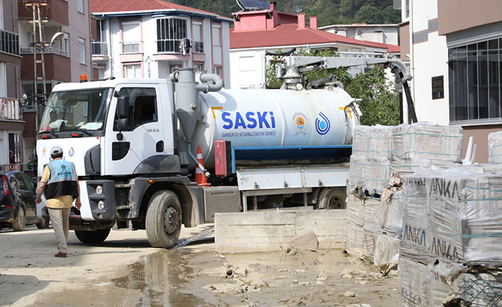 Samsun'dan Batı Karadeniz'e sel desteği