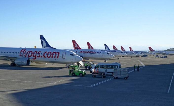 Trabzon Havalimanı en yoğun dönemlerini yaşıyor
