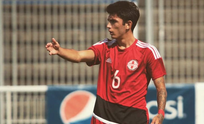 Trabzonspor Irakli Azarovi transferini bitirmeye gitti! 