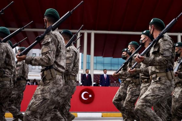 Başkan İmamoğlu: “Umarım asırlık cumhuriyetimize layık bir nesil oluruz”