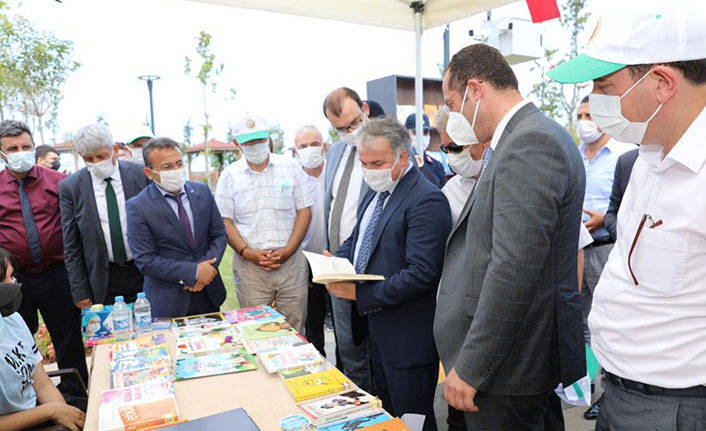 Trabzon'da ‘Gençler Okudukça Akçaabat Okur’ etkinliği