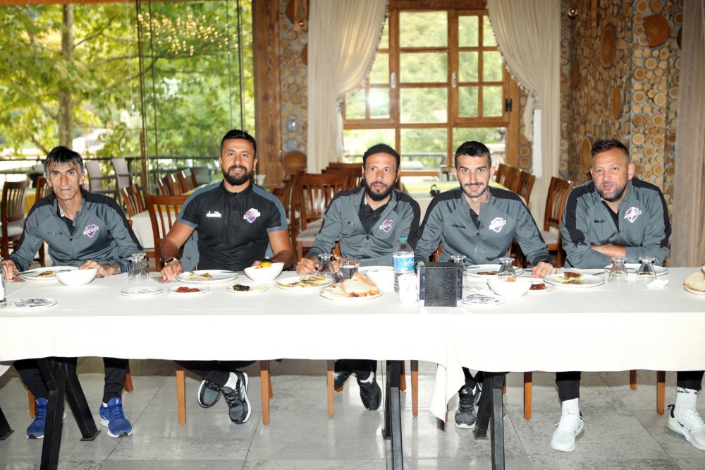 Hekimoğlu Trabzon sezona hazır! “3 puanla başlamak istiyoruz”