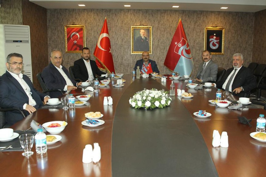 Ustaoğlu ve Aydoğan'dan Trabzonspor'a ziyaret