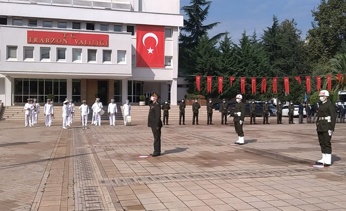 Atatürk'ün Trabzon'a gelişinin 97. yıldönümü kutlandı