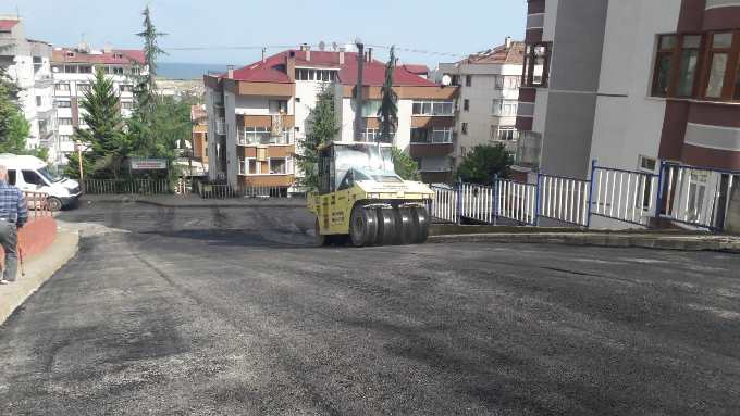 Beşirli’de tahrip olan yollar asfaltlandı