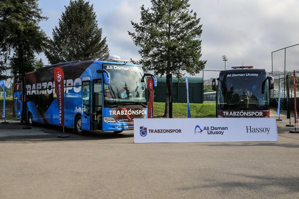 Trabzonspor yeni otobüsünü teslim aldı
