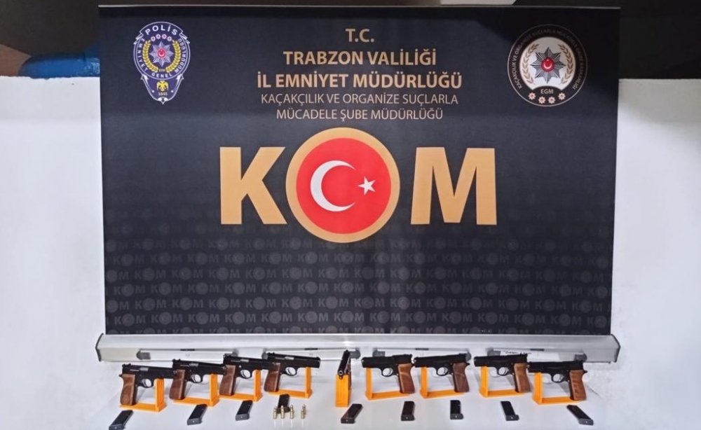 Trabzon'da ay çekirdeği çuvalında silah kaçakçılığı