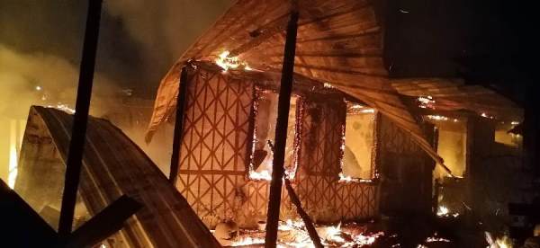 Trabzon'da çevreci ressamın basın açıklaması öncesinde evi yandı! Kundaklama şüphesi