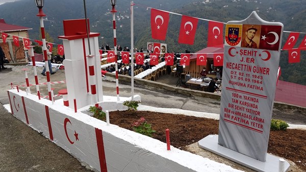 Trabzon'da görünmeyen şehit mezarı için anıt
