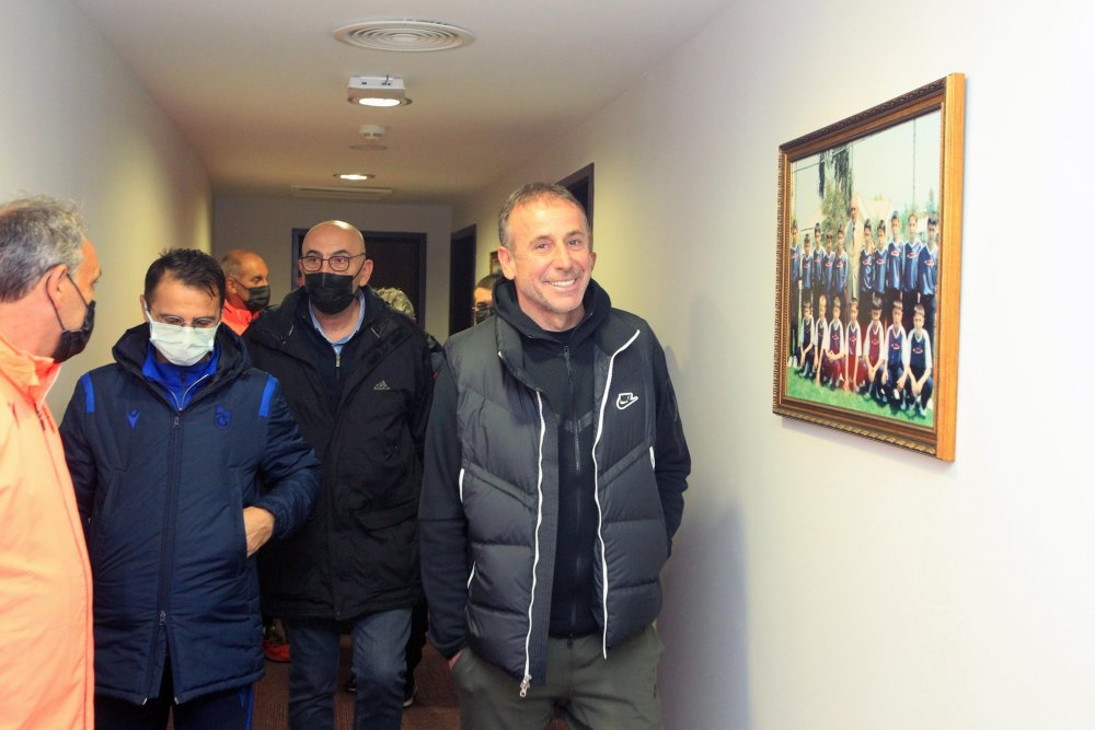 Abdullah Avcı’dan Özkan Sümer Futbol Akademisi’ne ziyaret
