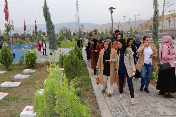 81 ilden kadınlar Şırnak’ta buluşarak teröre meydan okudu
