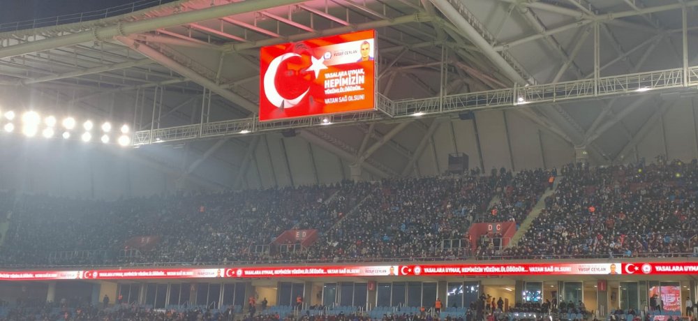 Trabzonspor şehidi unutmadı