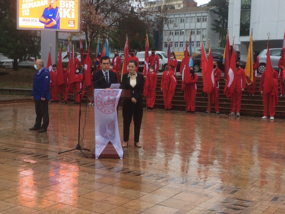 Trabzon’da öğretmenler günü kutlandı