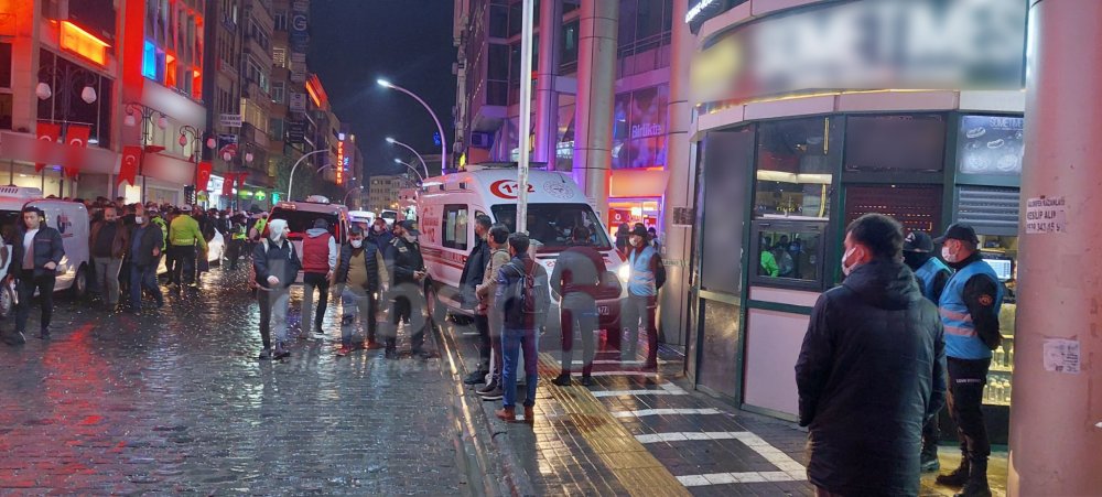 Trabzon'da silahlı saldırı! Yaralılar var