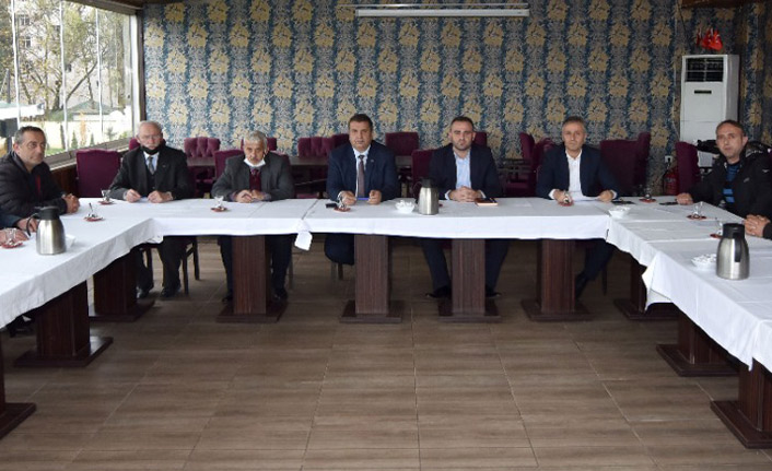 Esnaf odası başkanları mesleki eğitim için Yomra’da toplandı