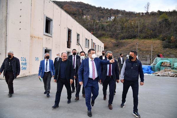 Trabzon'da Ortahisar’ın yeni şantiye binasında sona doğru