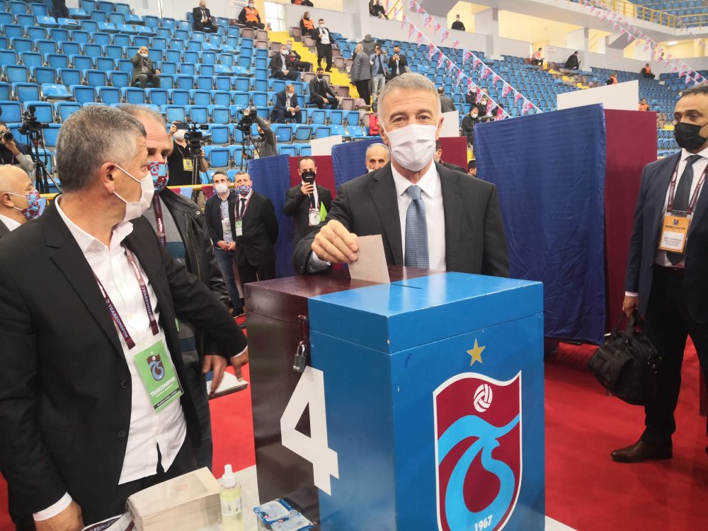 Trabzonspor'da kongre heyecanı yaşandı