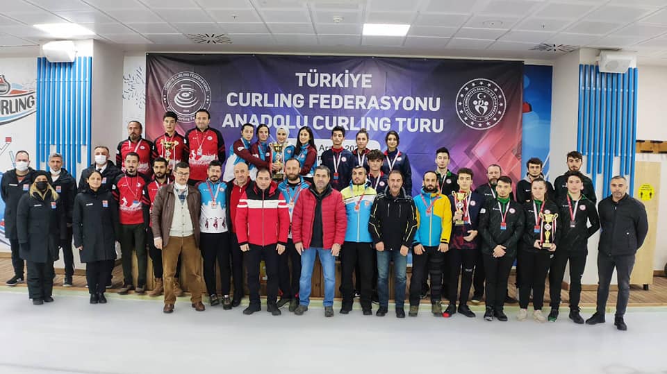 Anadolu Curling Turunda Trabzon Karmasi 1. oldu