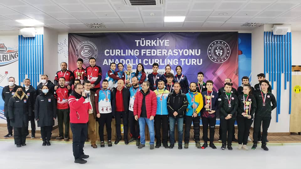 Anadolu Curling Turunda Trabzon Karmasi 1. oldu
