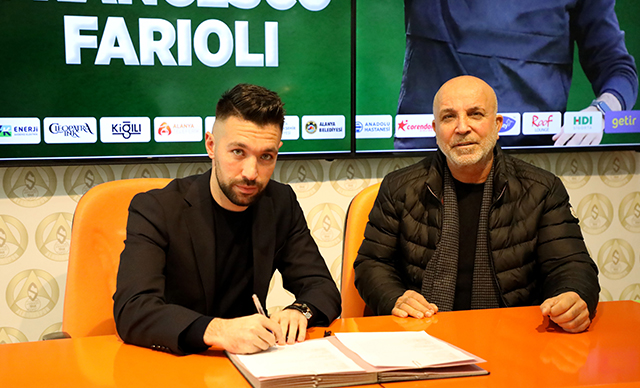 Alanyaspor'da Francesco Farioli dönemi