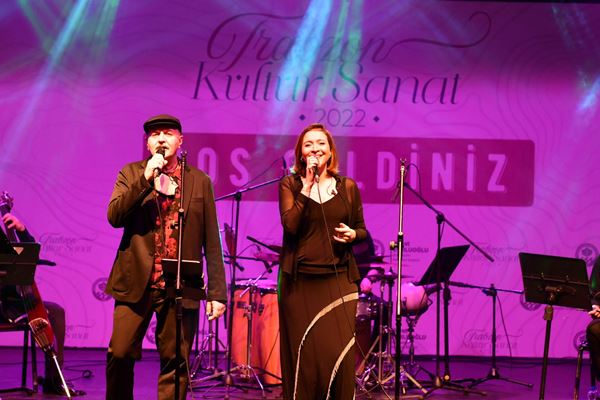 Trabzon'da kültür sanat sezonu başladı! Muhteşem konser
