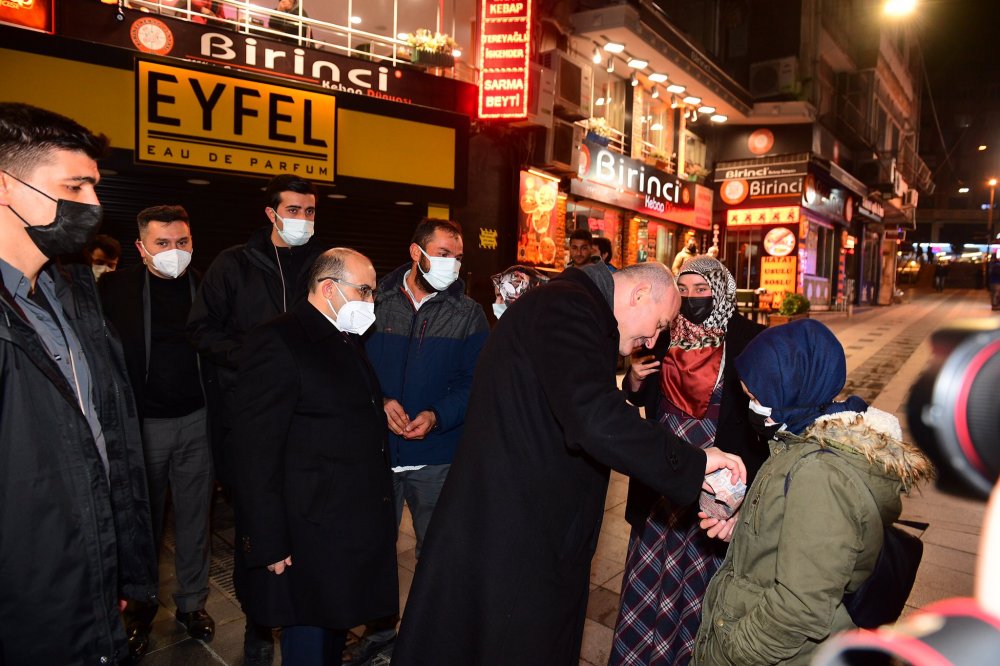 Bakan Soylu Trabzon’da vatandaşlarla buluştu