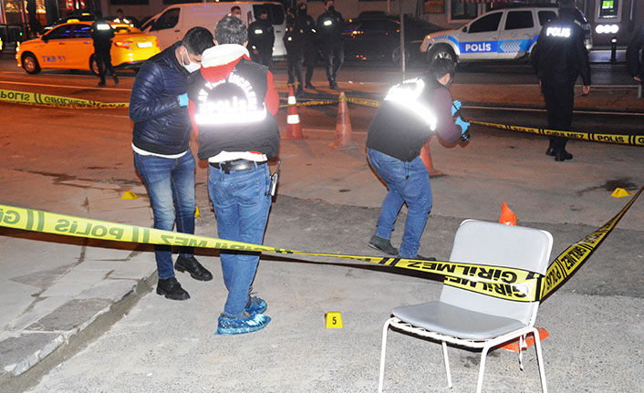 Beşiktaş'ta Teoman'ında içerisinde olduğu lüks mekâna silahlı saldırı