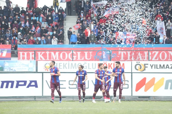 1461 Trabzon yoluna devam ediyor
