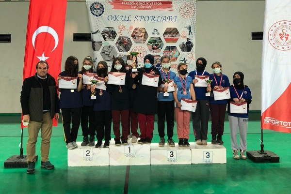 Trabzon'da büyük heyecan! Curling İl Birinciliği müsabakaları yapıldı